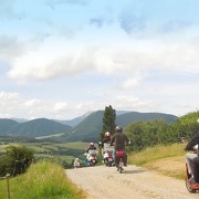 © scoot nomad balade en famille en scooter drome provençale - <em>scoot nomad</em>
