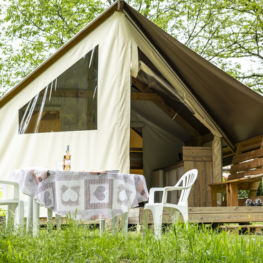 Village Nature Zen - Camping La Turelure : Ecolodges