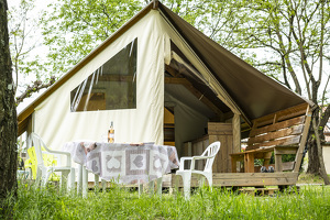 Village Nature Zen - Camping La Turelure : Ecolodges