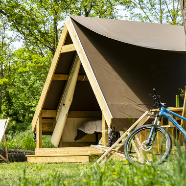 Village Nature Zen - Camping la Turelure : Tente trek Duo