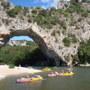 © le Pont d'arc - <em>YASMINE LOUCHARD</em>
