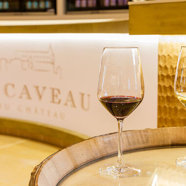 © Dégustations de vins au Caveau du Château - <em>DR Le Caveau du Château E.GUIGAL</em>