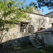 © Maison vue du jardin - <em>Perrenot</em>
