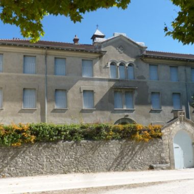 © Façade principale - <em>Clos St Roch</em>