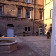 © Château de Roussillon - <em>en marge</em>