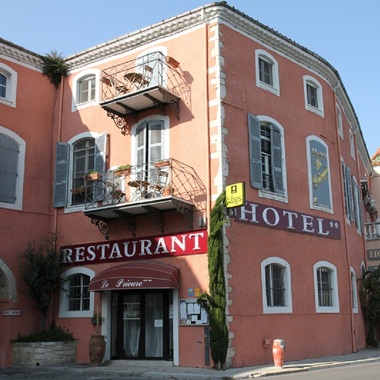 © Hotel-le-Prieure-Bourg-Saint-Andeol - <em>Hôtel le Prieuré</em>
