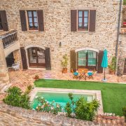 © La maison WISTERIA - <em>OP360 Communication</em>