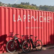 © Bed and Bicycle (La Péniche) - <em>Bed and Bicycle DR</em>