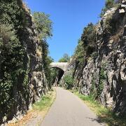 © Balade sur la Via Ardèche (voie verte) - <em>Le Vallon du Savel</em>