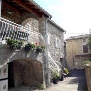 © Le Vallon du Savel - Ardèche méridionale - Gîte à Pradons proche de la rivière et de la voie verte - <em>Le Vallon du Savel</em>