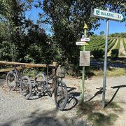 © Balade en vélo vers le village de Balazuc - <em>Le Vallon du Savel</em>