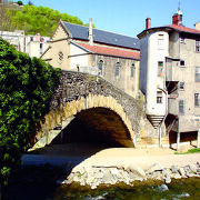 Pont médiéval Saint-Martin