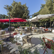 © Restaurant "La Chênaie" - <em>Tomas Feier</em>