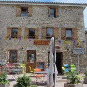 © L'Art des Chemins - <em>Clévacances</em>