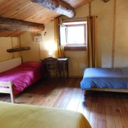 © Chambre 4 châtaignes - <em>Clévacances</em>