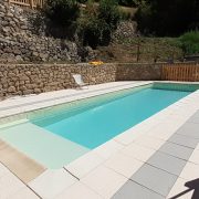 © Piscine 10/3 - <em>Clévacances</em>