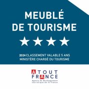 © Label meublé de tourisme 4 étoiles - <em>Côté Provence</em>