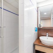 © Salle de bain - <em>Appart city</em>