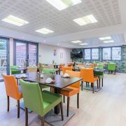 © Salle petit déjeuner - <em>Appart city</em>