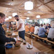 © Restaurant - <em>Manu Reyboz</em>