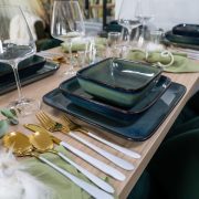 © Table à manger - <em>-Pi- VALLAT Mael</em>