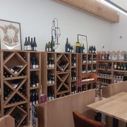 © Cave - <em>Le Bouteiller</em>