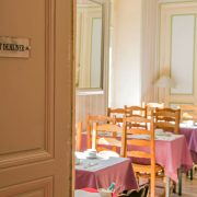 © Hôtel du Midi - <em>©M.Rissoan-ADT07-COPIE INTERDITE</em>