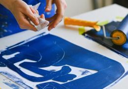 Stage de Linogravure avec Manon du Studio Makémaké à l'Atelier Partagé