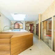 © Weekend romantique et détente au Manoir Le Roure_Châteauneuf-du-Rhône - <em>Manoir Le Roure</em>