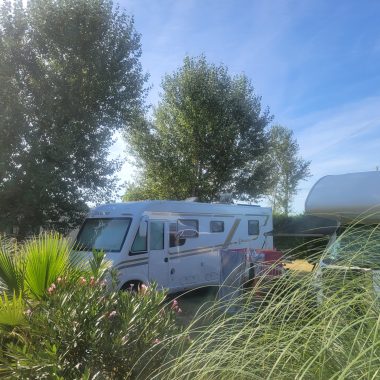 © Aire de camping-car - <em>Lou Visetto</em>