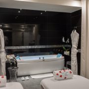 © Auberge de Cassagne Cabine de soin duo - <em>@aubergedecassagne</em>