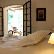 © Chambre d'Hôtel avec terrasse Ardeche  - <em>SAS Hôtel de vacances</em>