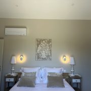 © Gite Les Châtaigniers - Chambre Rez de jardin - <em>Mas de Veyras - Les Châtaigniers</em>