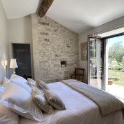 © Gite Les Châtaigniers - Chambre Rez de jardin - <em>Mas de Veyras - Les Châtaigniers</em>