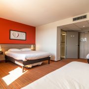 © Chambre Familiale 1 - <em>Hôtel ACE</em>