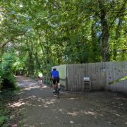 © Via Rhôna - <em>Centre d'observation de la nature de l'Île du Beurre</em>