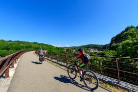 A vélo sur la Via Ardèche de Aubenas à Gagnières