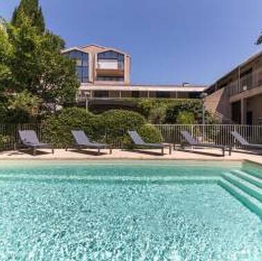 © Piscine - <em>Cantosorgue</em>