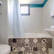 © Salle de bain - <em>Cantosorgue</em>