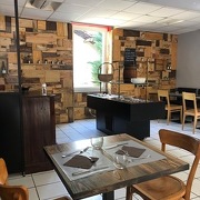 © Salle de restaurant - <em>Au pré de Meyssiez facebook</em>