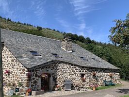 Gîte  d'étape et de séjour La Ferme de Médille