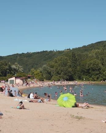 Espace baignade du Wam Park de Condrieu