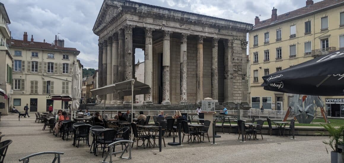 Temple d'auguste et livie