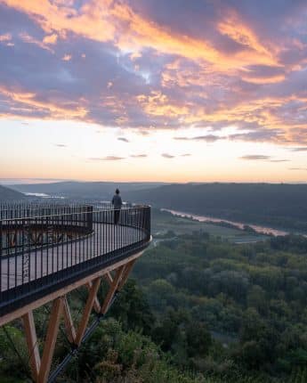 belvedère de tupins et semons couché de soleil